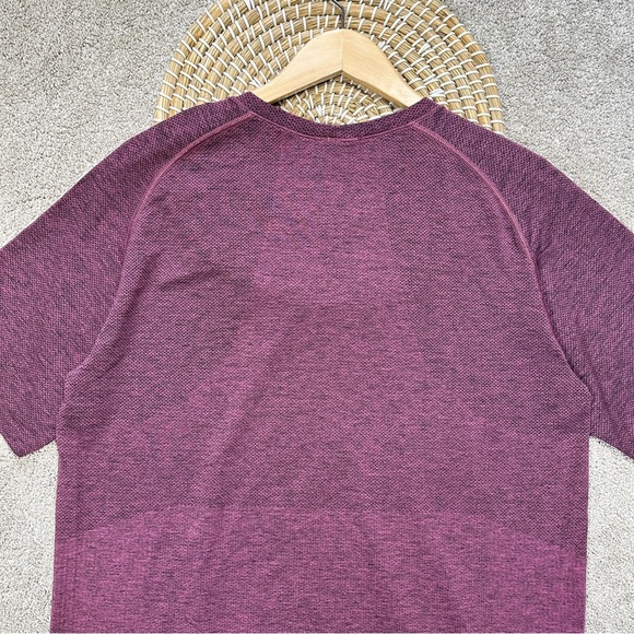 Lululemon Men’s Metal Vent Tech Shortsleeve Shirt 2.0 Gym in Pink Lychee XL - Picture 8 of 13